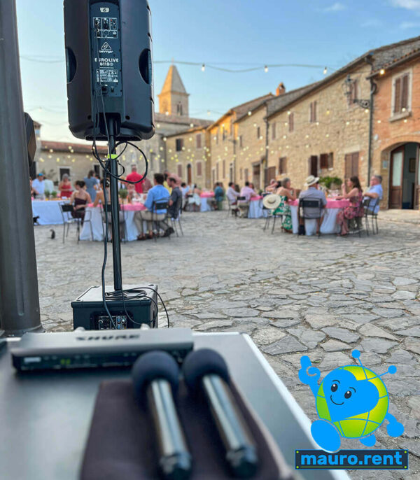 Service audio Dinner - Noleggio impianto audio professionale con operatore per Aperitivo e Cena